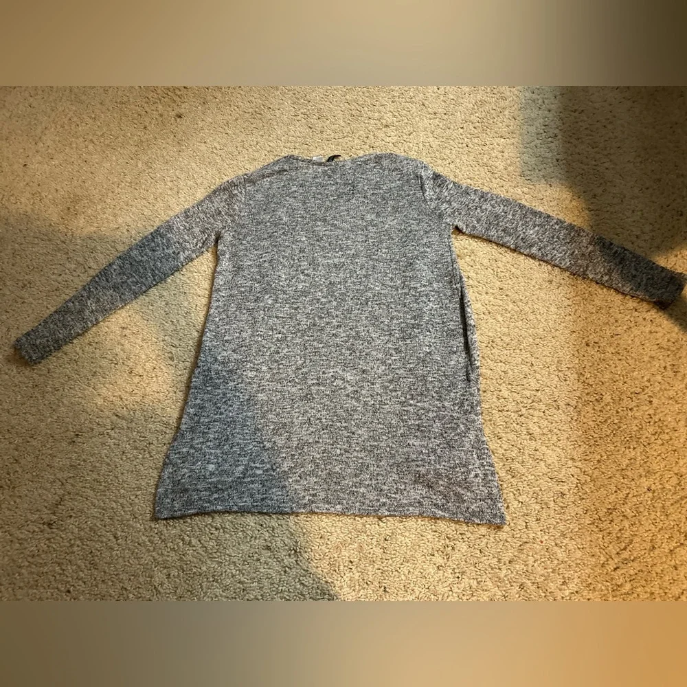 H & M Divided Heather Gray Women's Cardigan with Side Slits - Picture 5 of 5